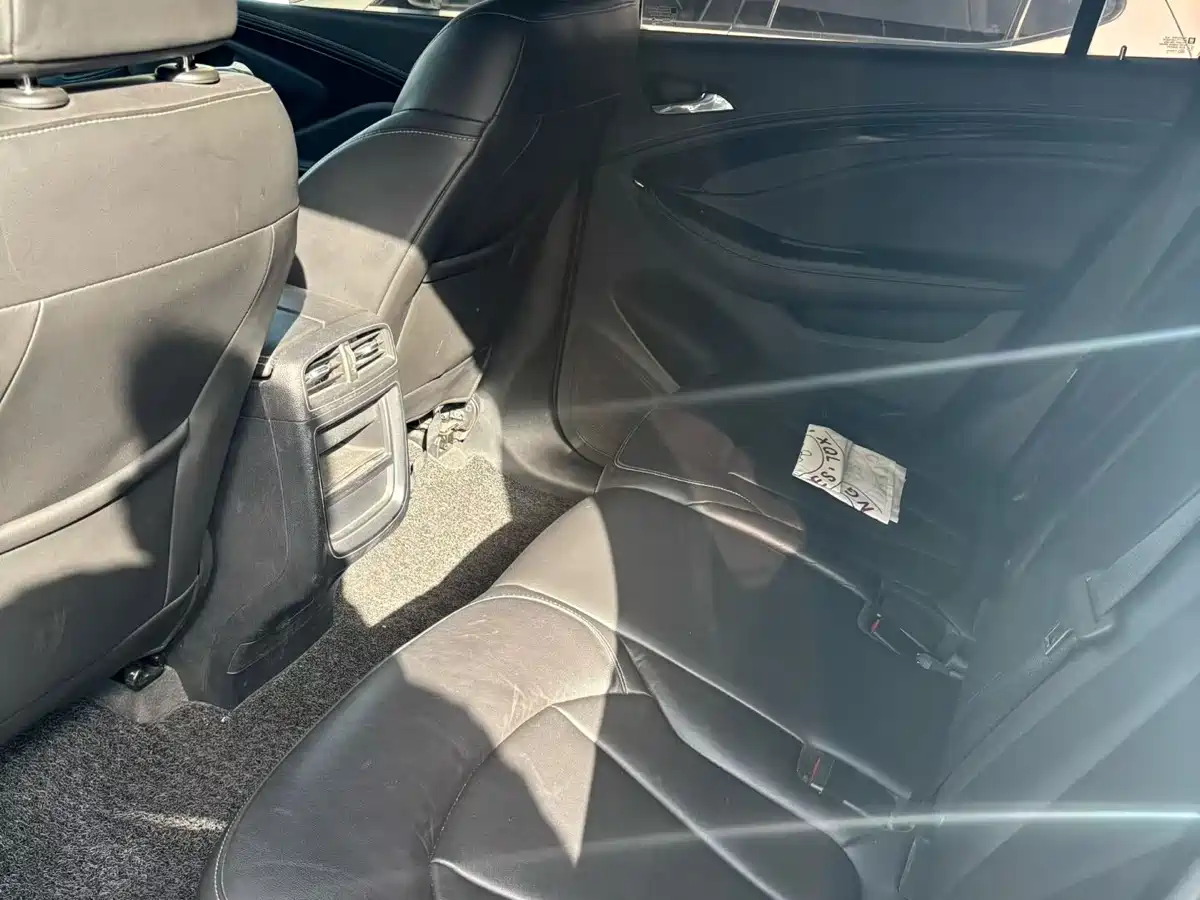 Buick Envision Plus 2017 28T AWD Elite фото 5