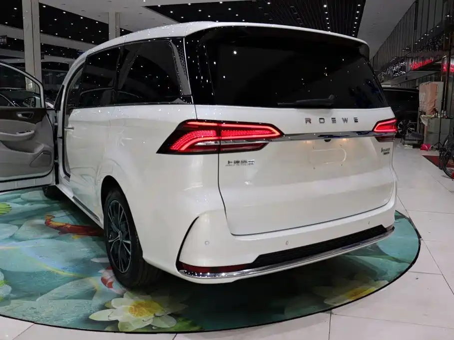Roewe iMAX8 2024 2023 400TGI Cross Edition