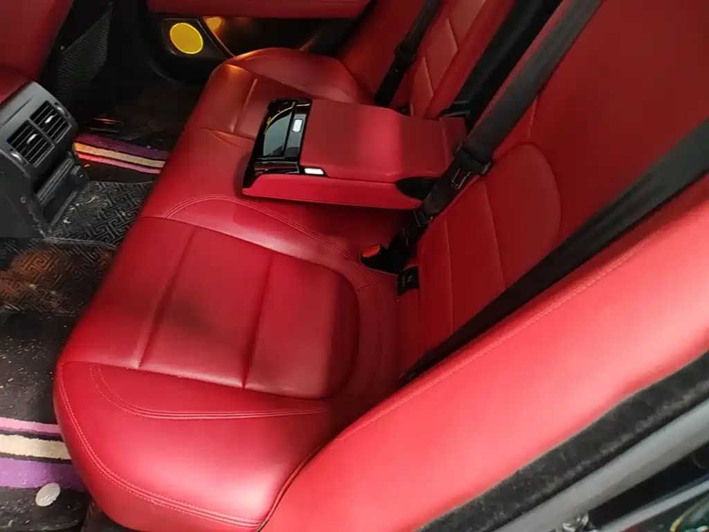 JAGUAR XEL