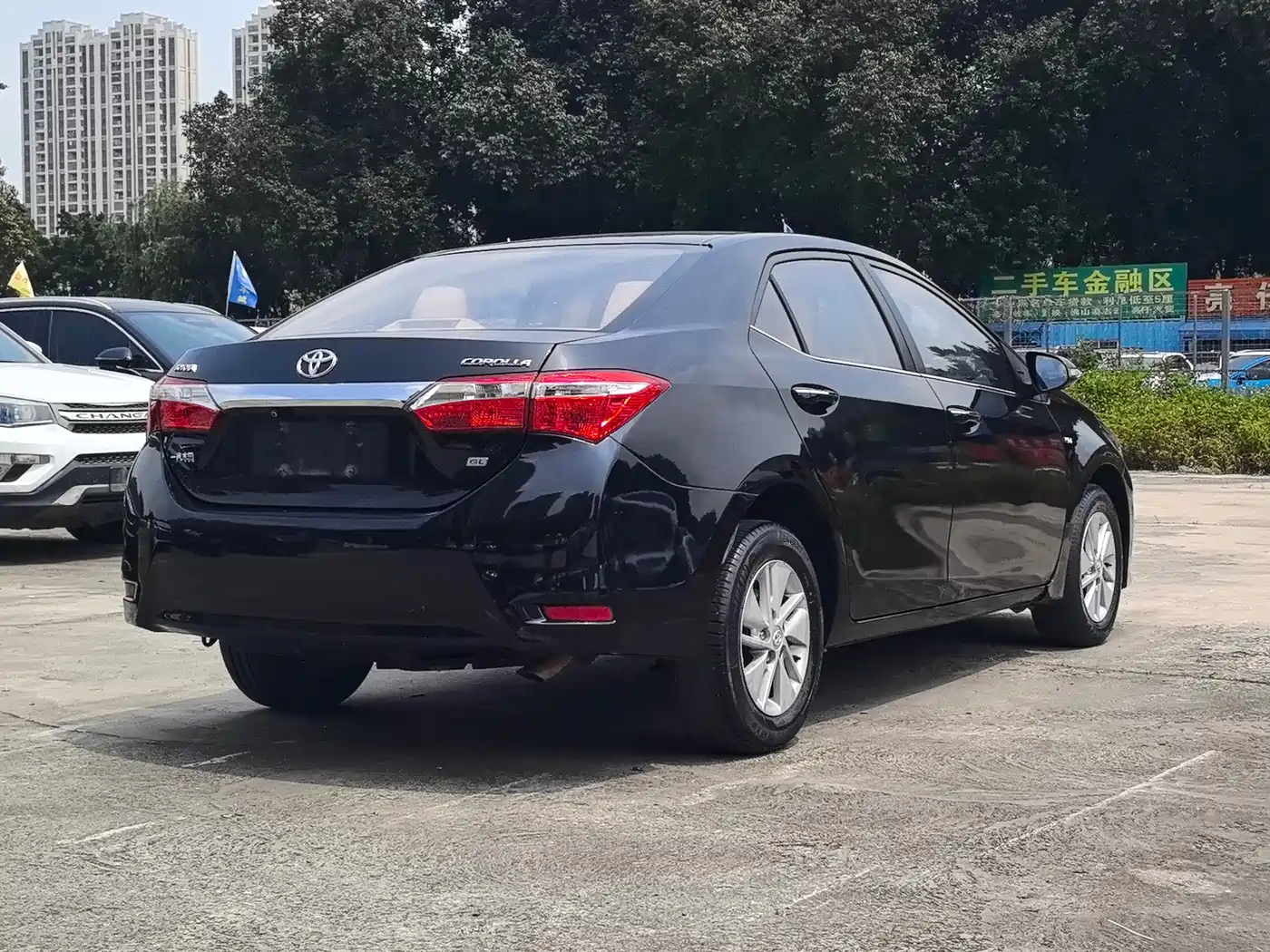 Toyota Corolla 2014 1.6L CVT GL фото 12