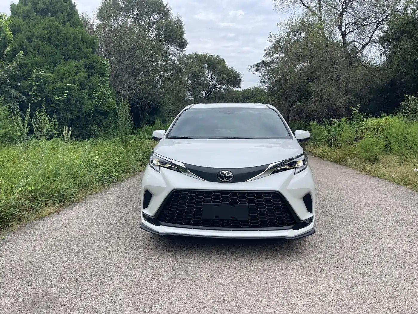 2026 Toyota Granvia