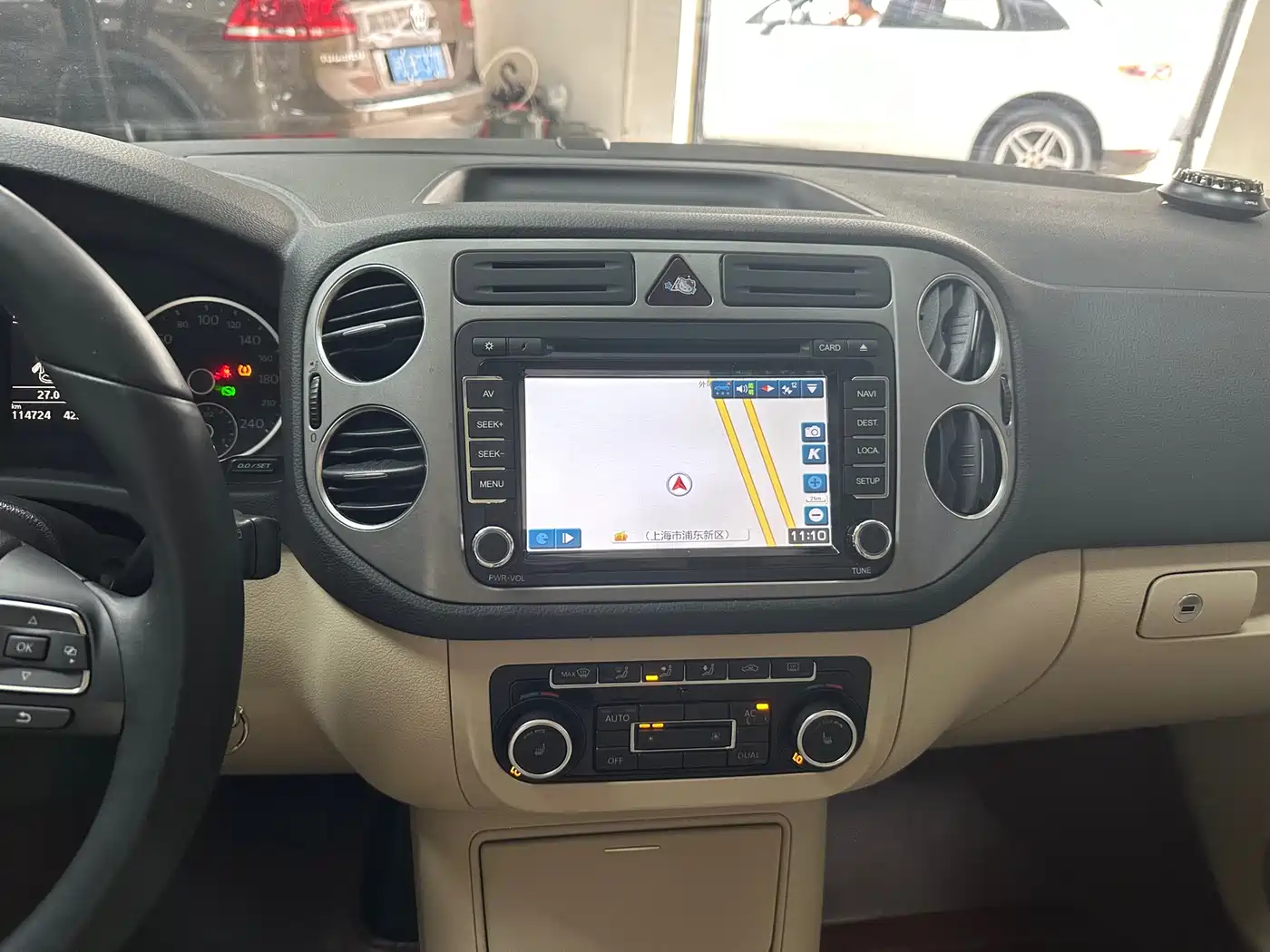 Volkswagen Tiguan 2012 1.8TSI Automatic 2WD Brilliance Edition фото 15