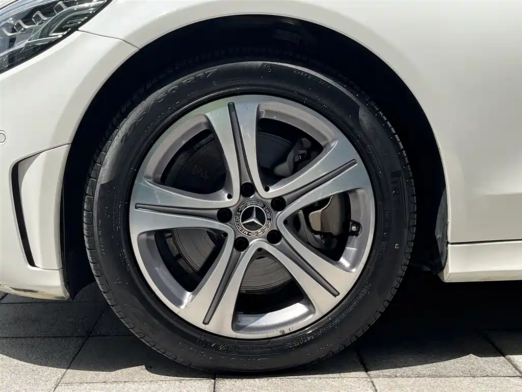 Mercedes-Benz C-Class 2020 Facelift C 260 L Sport фото 10