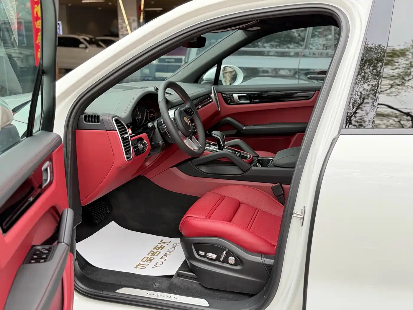 Porsche Cayenne 2019 Cayenne 3.0T фото 19