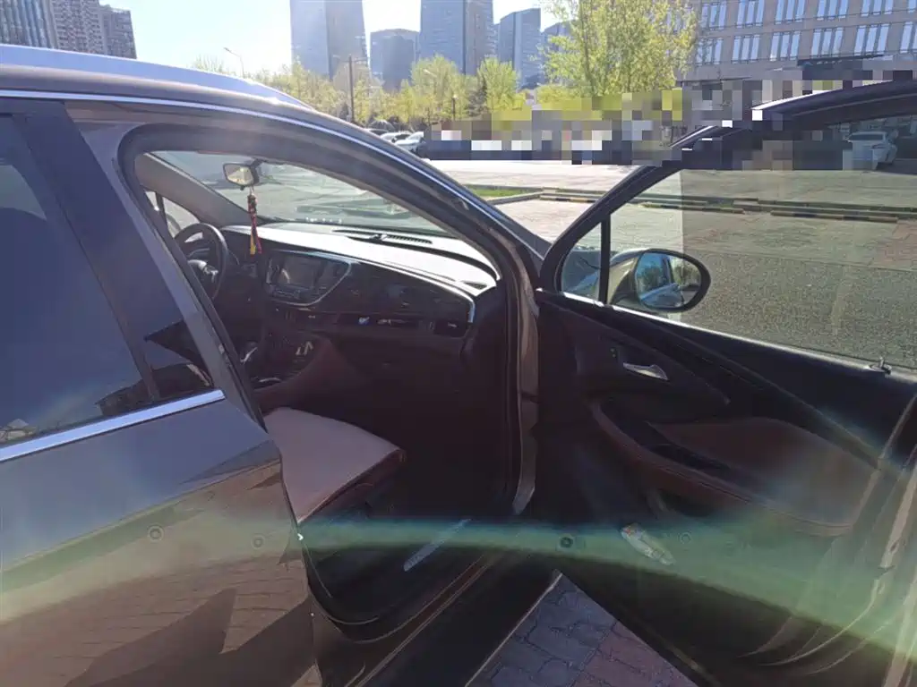 Buick Envision Plus 2016 20T 2WD Elite фото 20