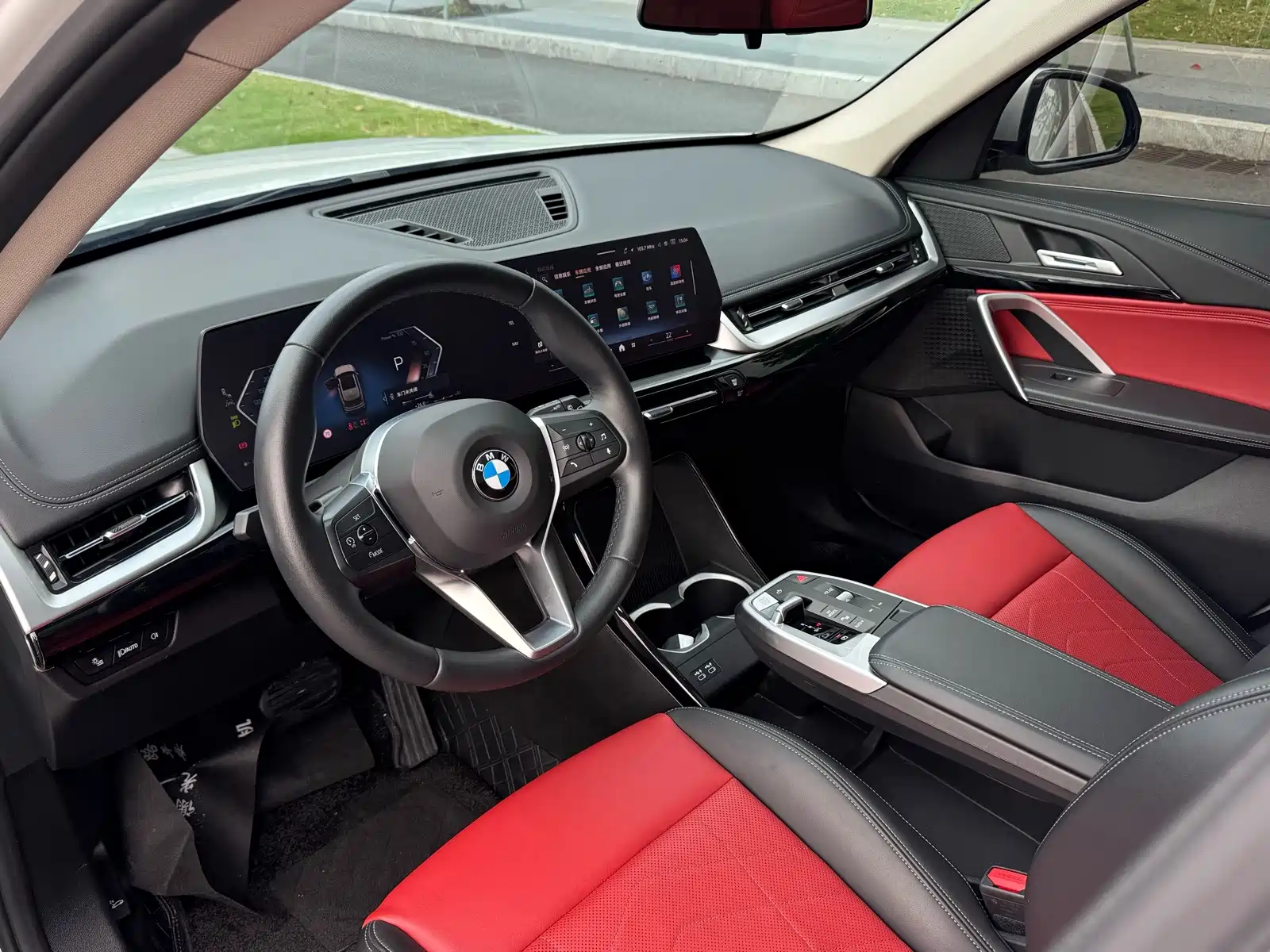 Фото 5 - BMW X1