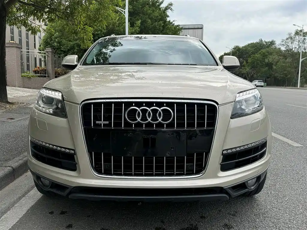 Audi Q7 2013 35 TFSI Progressive фото 2