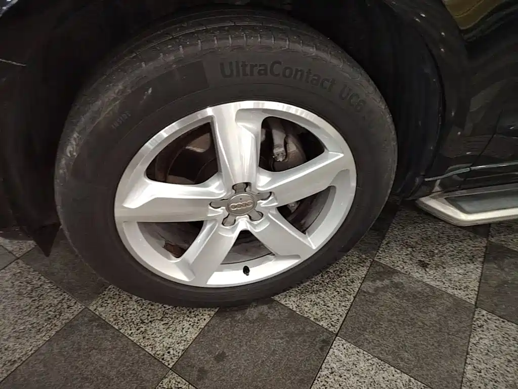 Audi Q5 2018 2017 Plus 40 TFSI Progressive