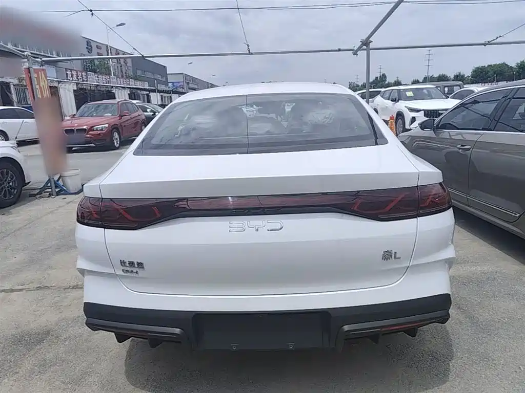 BYD Qin L 2026 DM-i 128KM Progressive фото 6