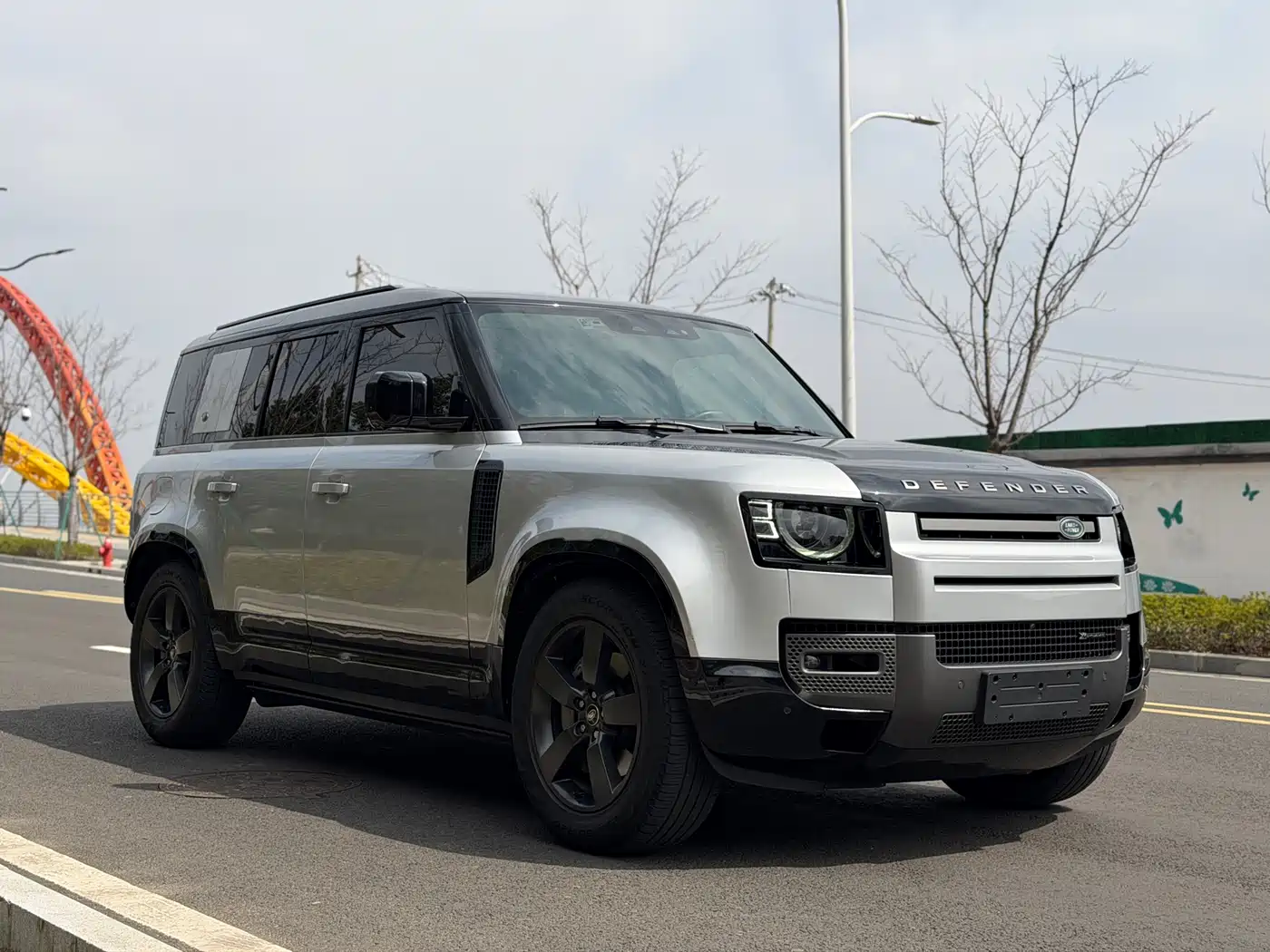 Land Rover Defender 2022 110 P400 X-DYNAMIC HSE фото 3