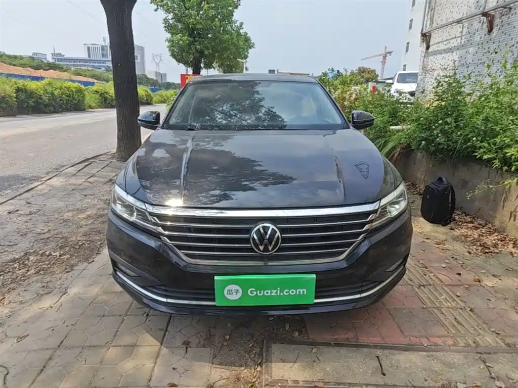 Volkswagen Lavida 2021 1.5L Automatic Vision Edition фото 3