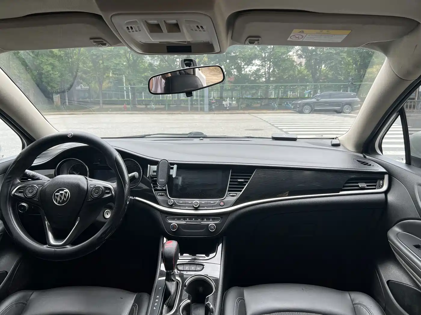 Buick Verano 2015 2015 Sedan 20T Dual-clutch Leading
