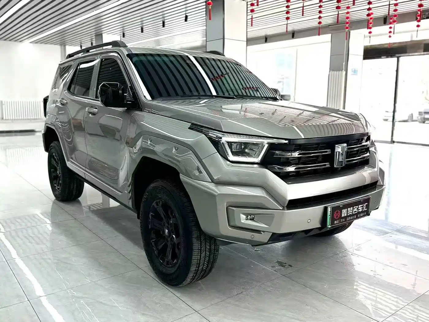 TANK TANK 400 NEW ENERGY