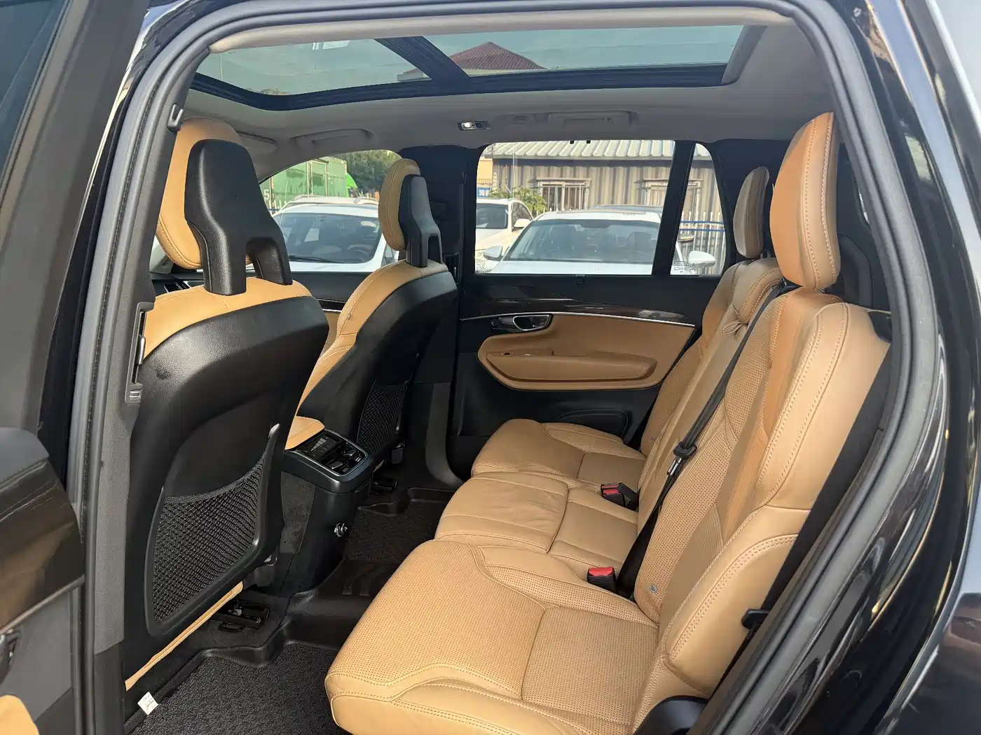 Фото 5 - Volvo XC90