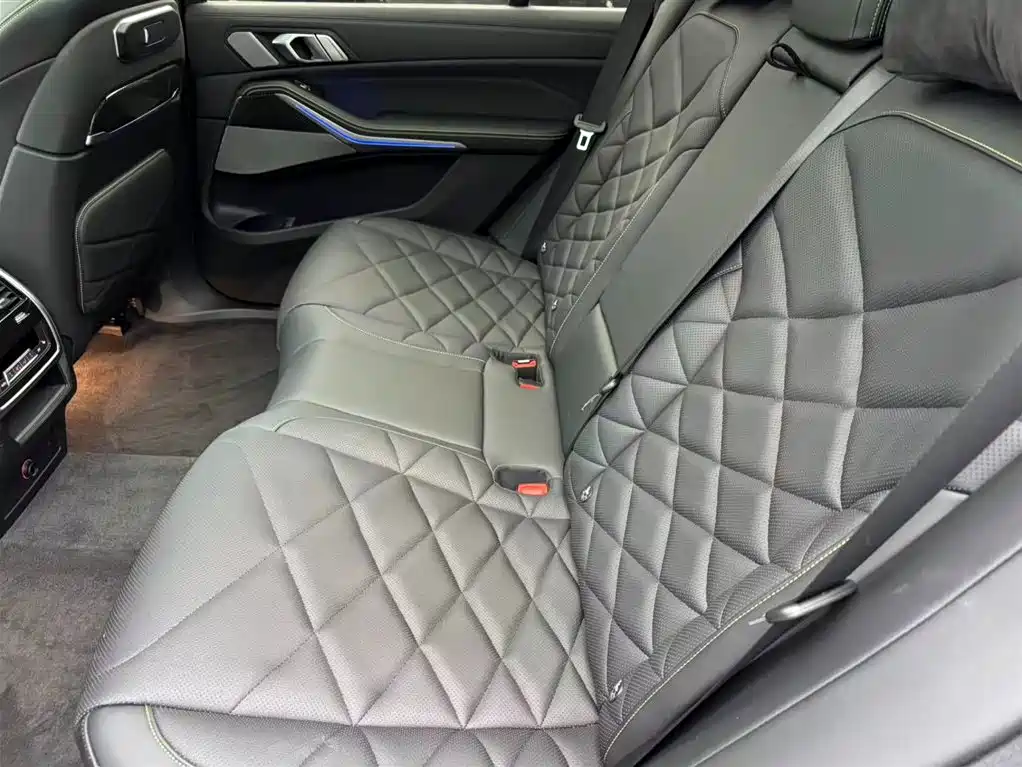 BMW X5 2024 xDrive 40Li Exclusive Black Flame Limited Edition фото 9