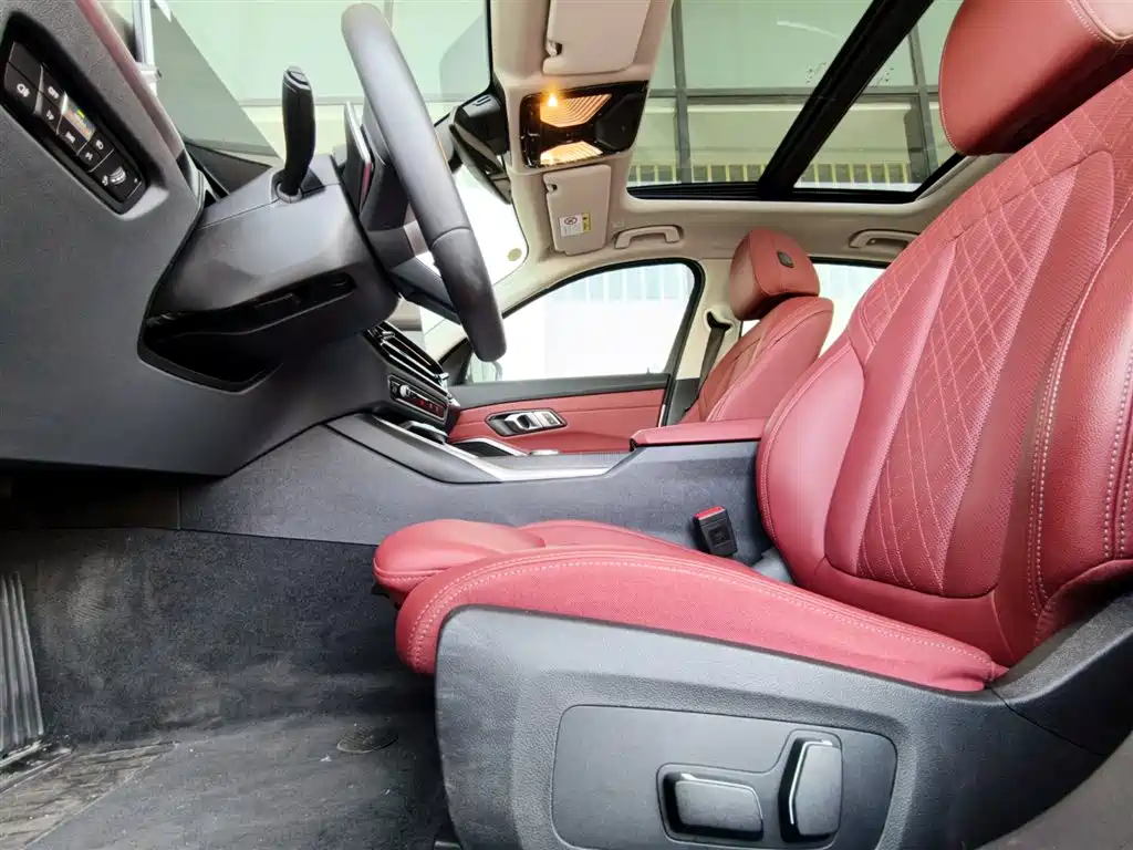 BMW 3 Series 2025 325Li M Sport Package фото 15
