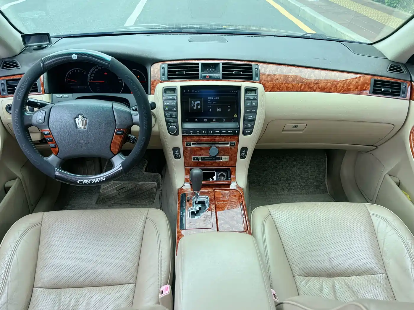 Toyota Crown 2007 2.5L Royal Special Edition фото 6