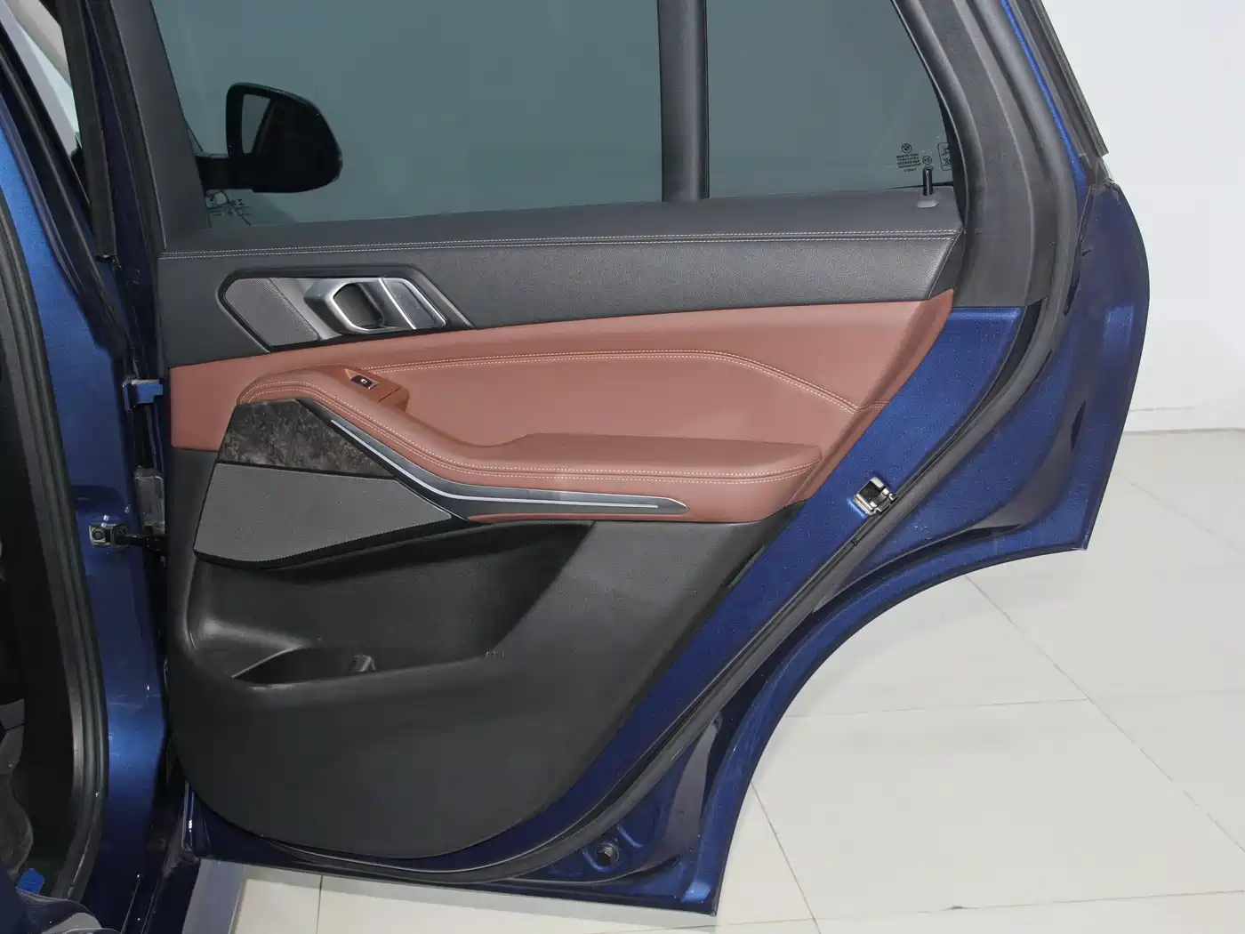 BMW X5 (Import) 2019 xDrive40i Exclusive M Sport Package фото 8
