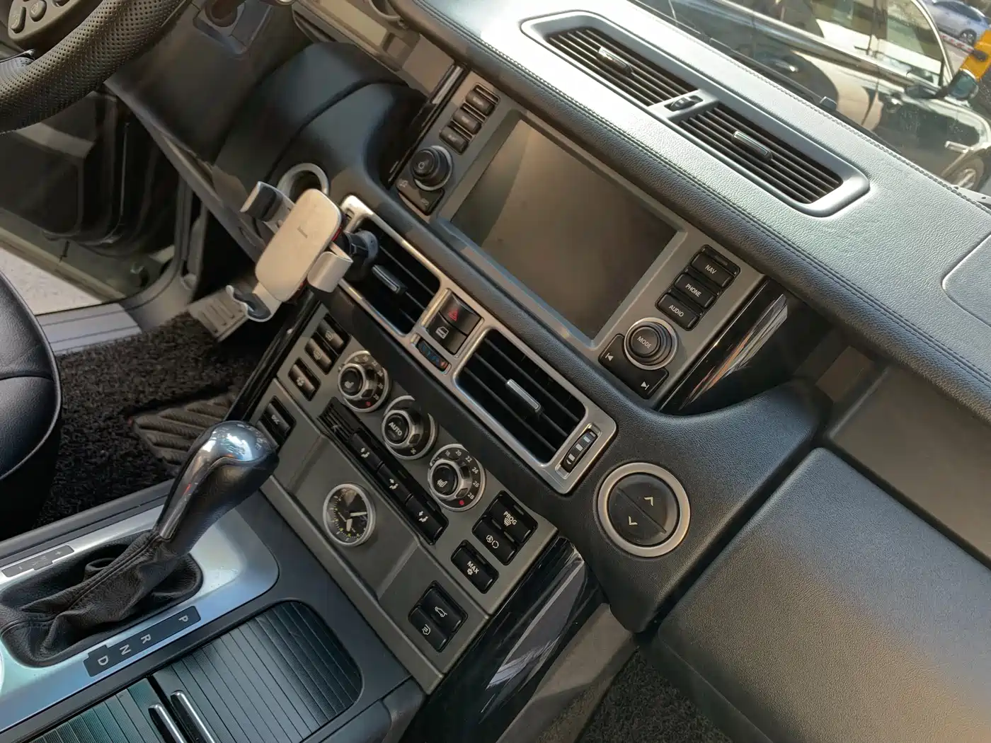 Land Rover Range Rover 2007 Model V8 4.4 фото 19
