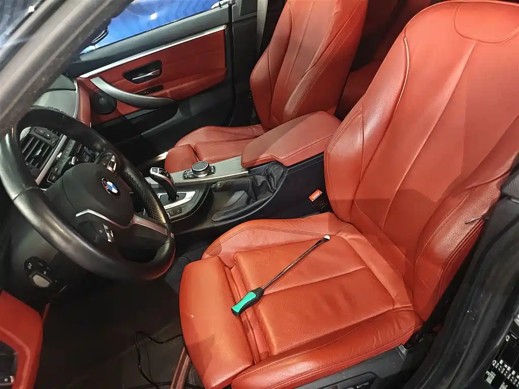 BMW 4-SERIES