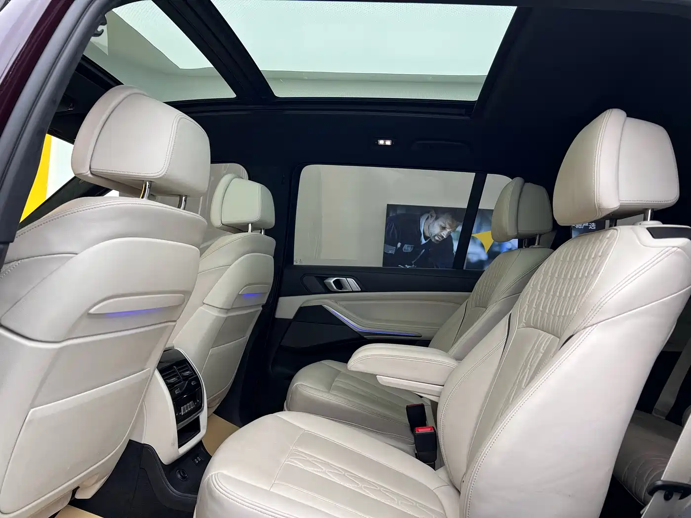 BMW X7 2021 xDrive40i Premium M Sport Package фото 10