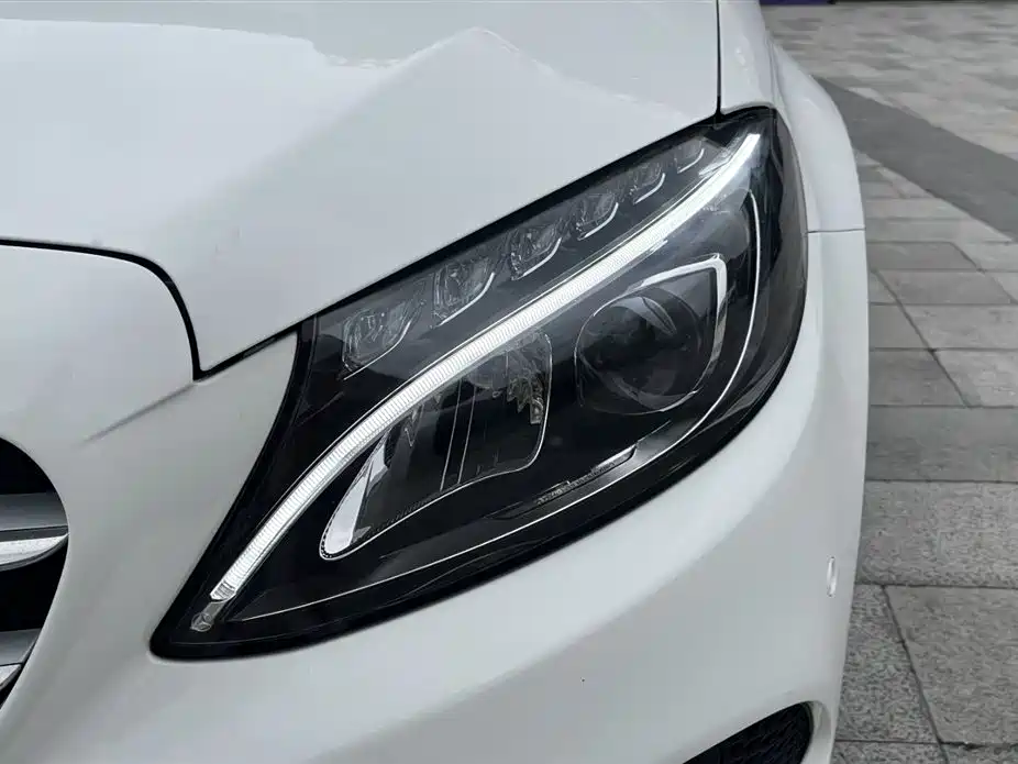 Mercedes-Benz C-Class 2018 C 200 L Sport Edition фото 9