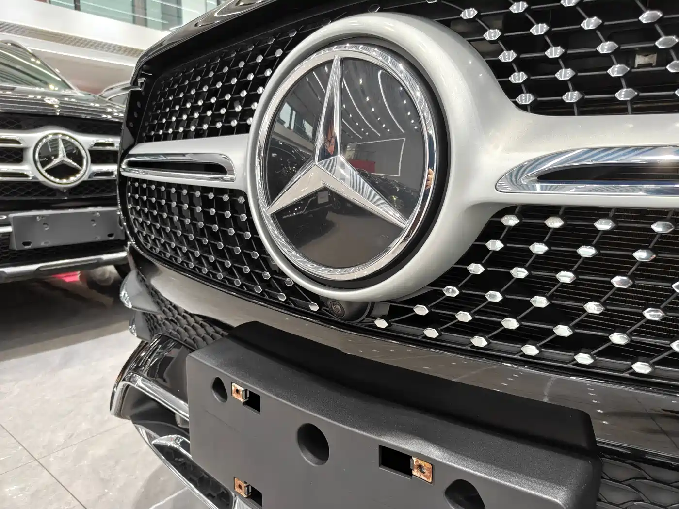 Mercedes-Benz GLE 2023 GLE 450 4MATIC Luxury фото 4