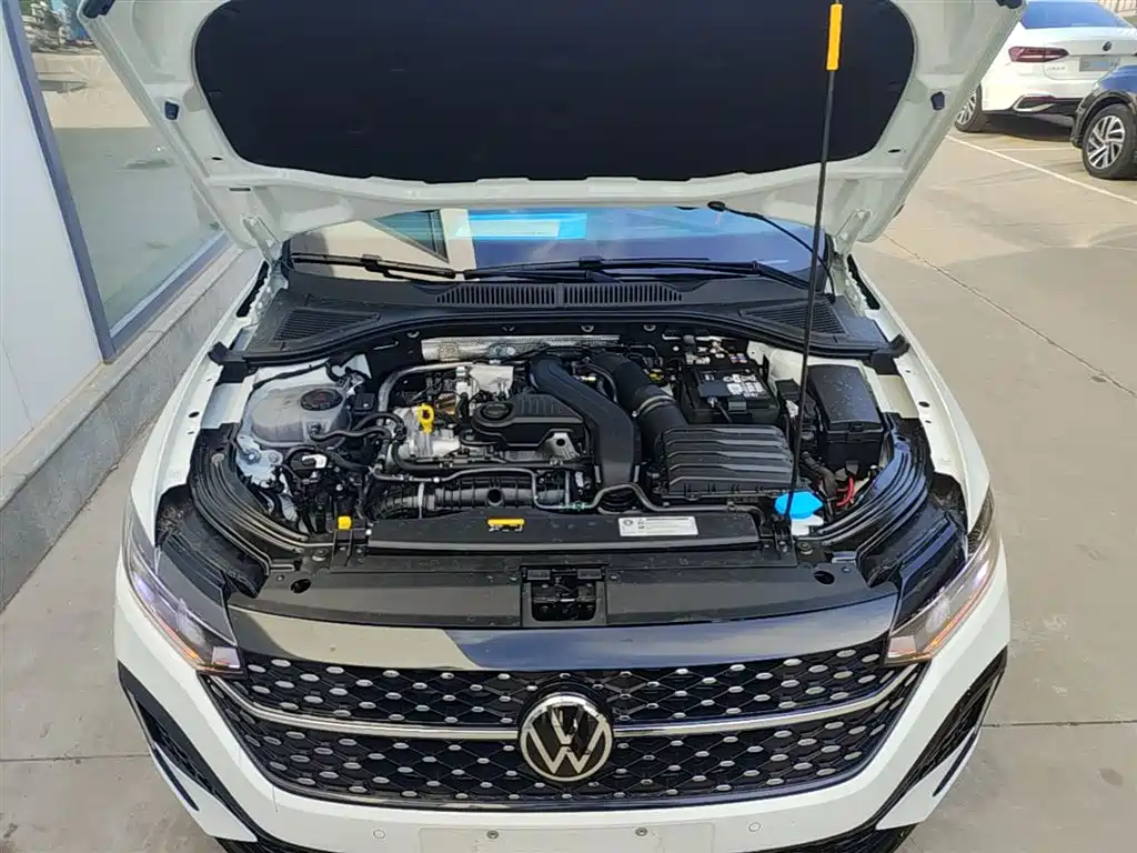 Volkswagen Lavida 2024 Model 300TSI DSG Starlight Leading Edition фото 20