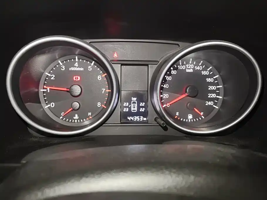 Haval H6 2012 2011 2.0L Manual 2WD Urban Edition