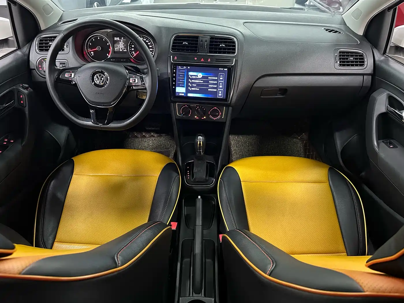 Volkswagen Polo 2018 1.5L Auto Comfort фото 4