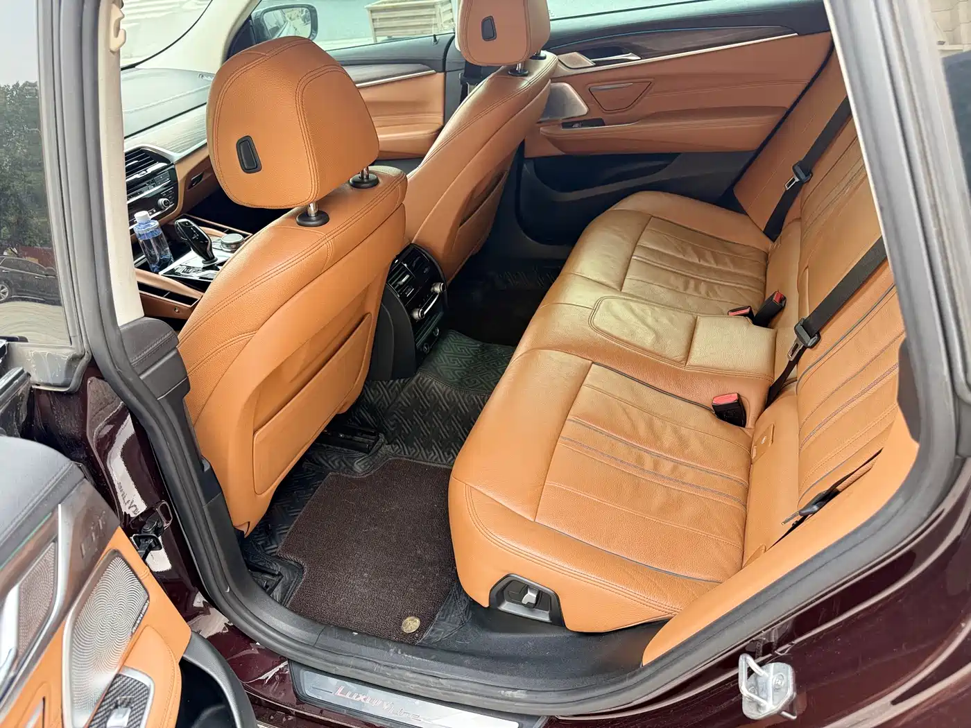 BMW 6 Series GT 2018 630i M Sport Package фото 12