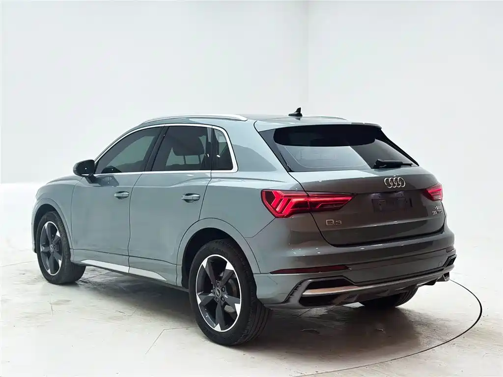 Audi Q3 2021 35 TFSI Fashion Sport фото 4