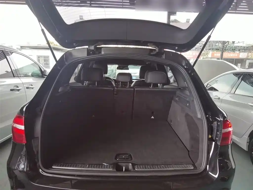 Mercedes-Benz GLC 2016 GLC 300 4MATIC Dynamic фото 19