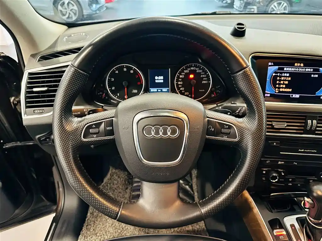 Audi Q5 (Import) 2010 3.2FSI Sport фото 11