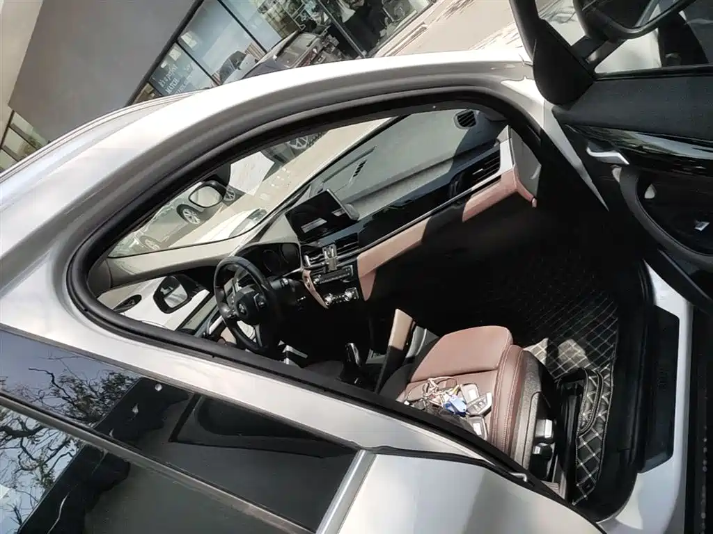 BMW X1 2022 sDrive25Li Leading фото 11