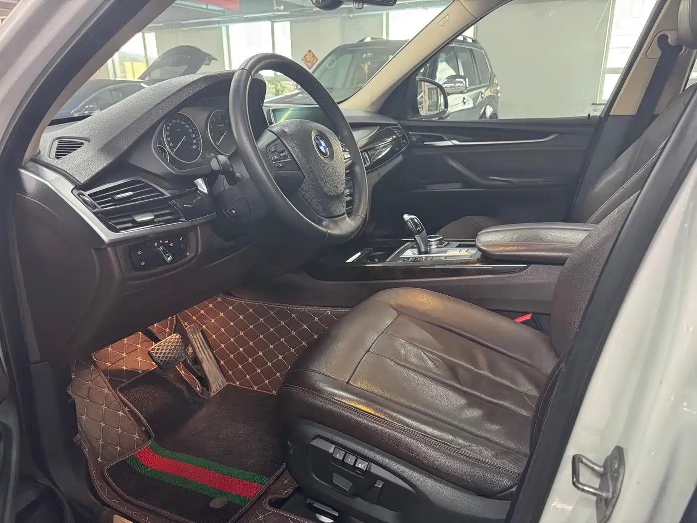 BMW X5 (Import) 2014 xDrive35i Leading фото 4