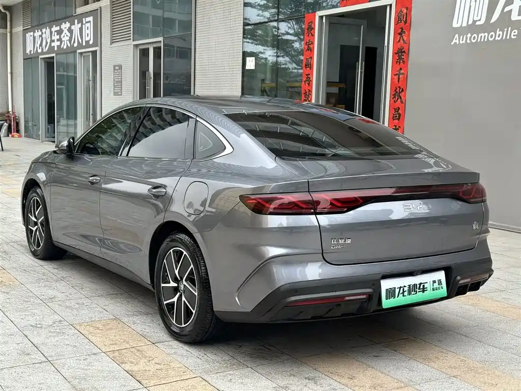 BYD QIN L