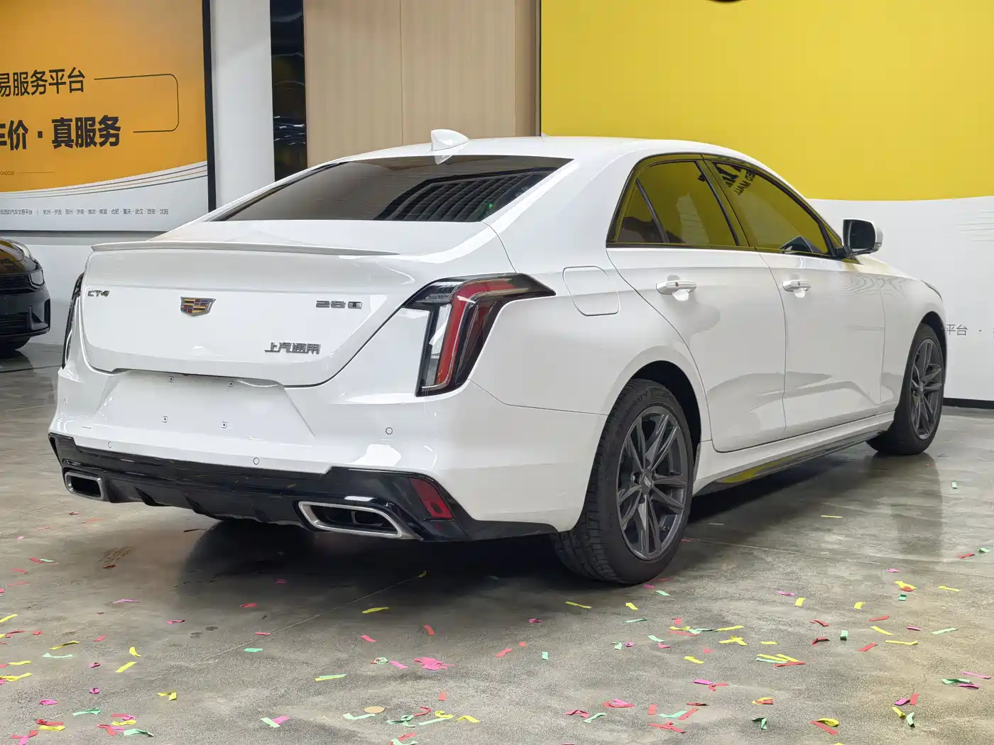 CADILLAC CT4