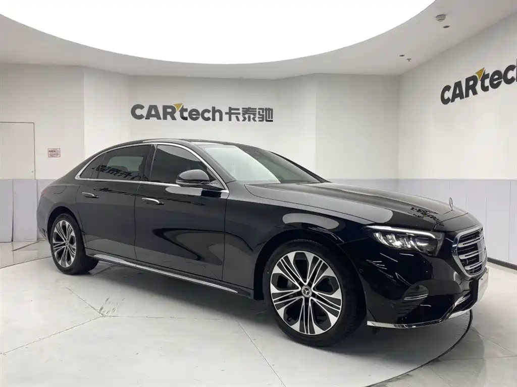 Mercedes-Benz E-Class 2026 E 300 L Luxury фото 2