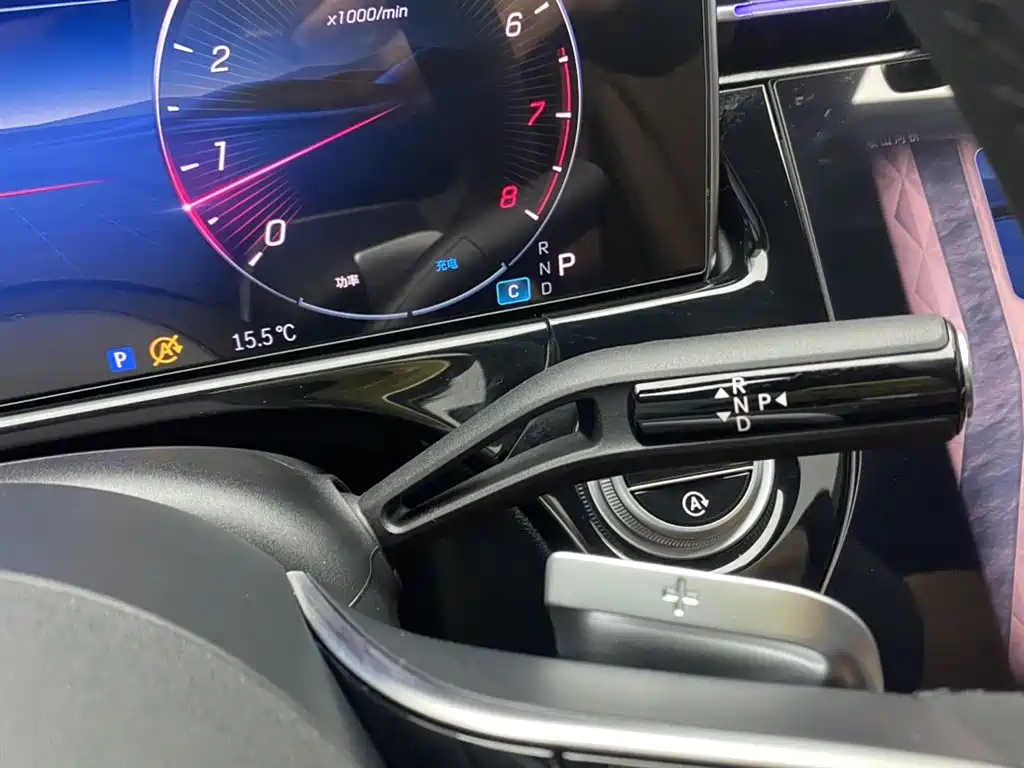Mercedes-Benz E-Class 2026 E 300 L Luxury фото 20