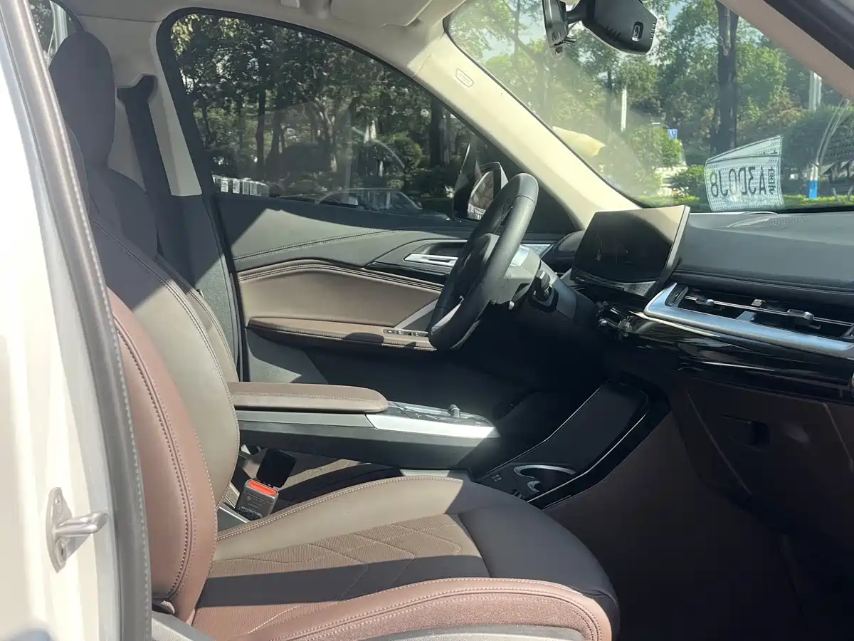 BMW X1 2024 sDrive25Li X Design Package фото 21
