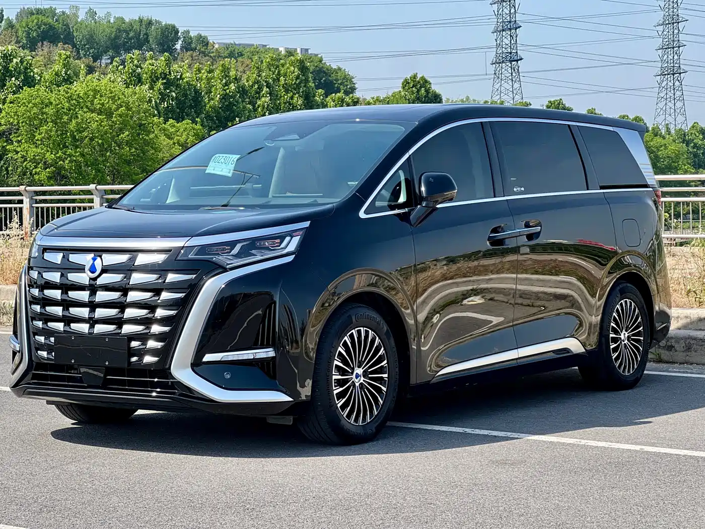 Denza D9 2024 DM-i 980 AWD Prestige