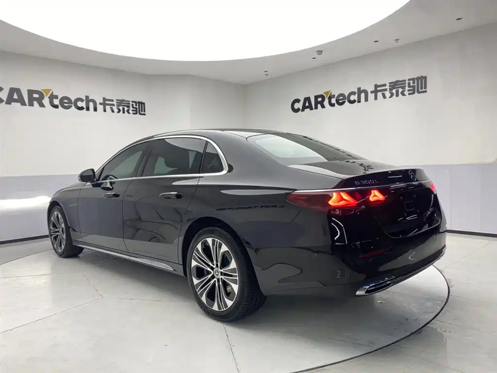 Mercedes-Benz E-Class 2026 E 300 L Luxury фото 7