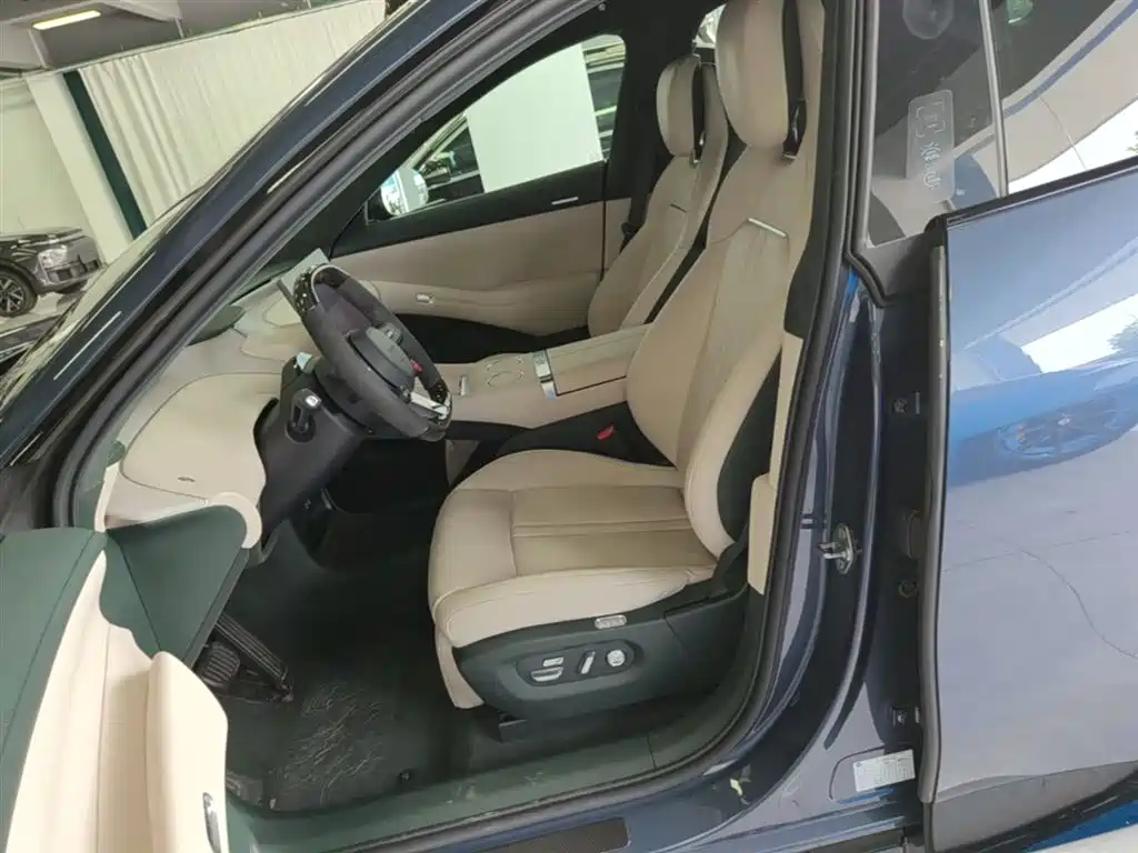 Xiaomi Auto Xiaomi YU7 2025 Ultra Long Range High Performance AWD Max Edition фото 15