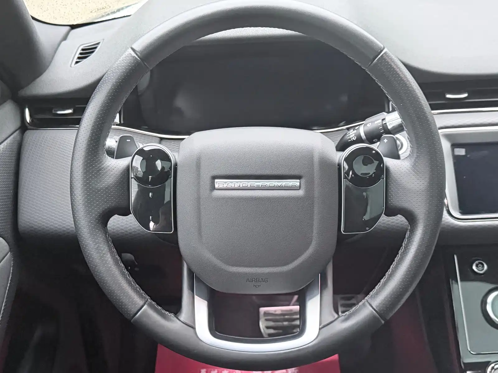 Фото 8 - Land Rover Range Rover Evoque
