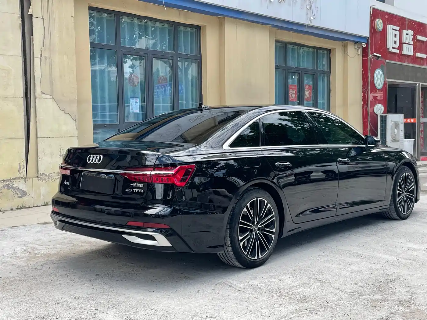 Audi A6L 2024 45 TFSI Premium Dynamic фото 4