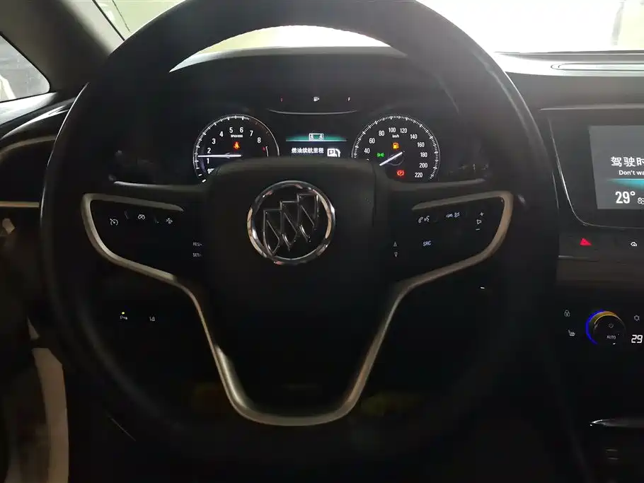 Buick GL6 2019 18T 6-seat Connected Premium China VI фото 15