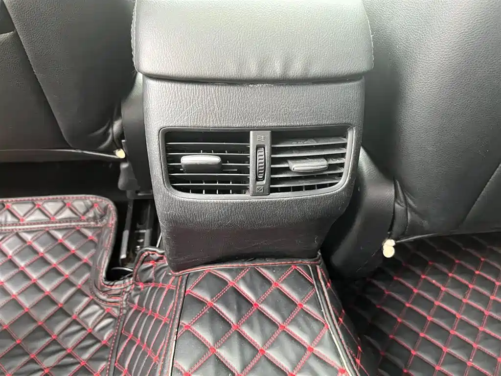 Mazda Mazda3 Axela 2017 Sedan 1.5L Automatic Luxury China V фото 19