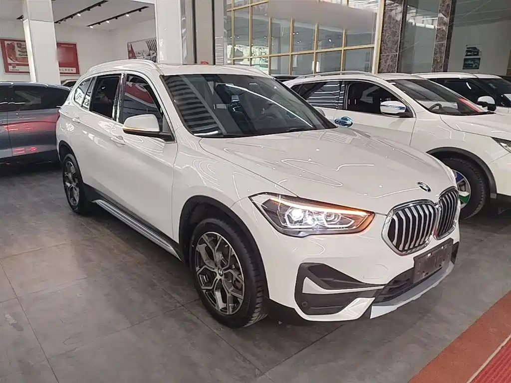 BMW X1 2021 sDrive20Li Exclusive фото 4