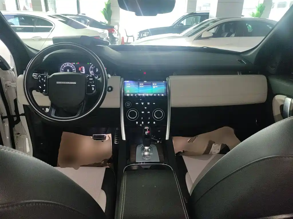 Land Rover Discovery Sport 2020 249PS R-Dynamic Performance фото 10